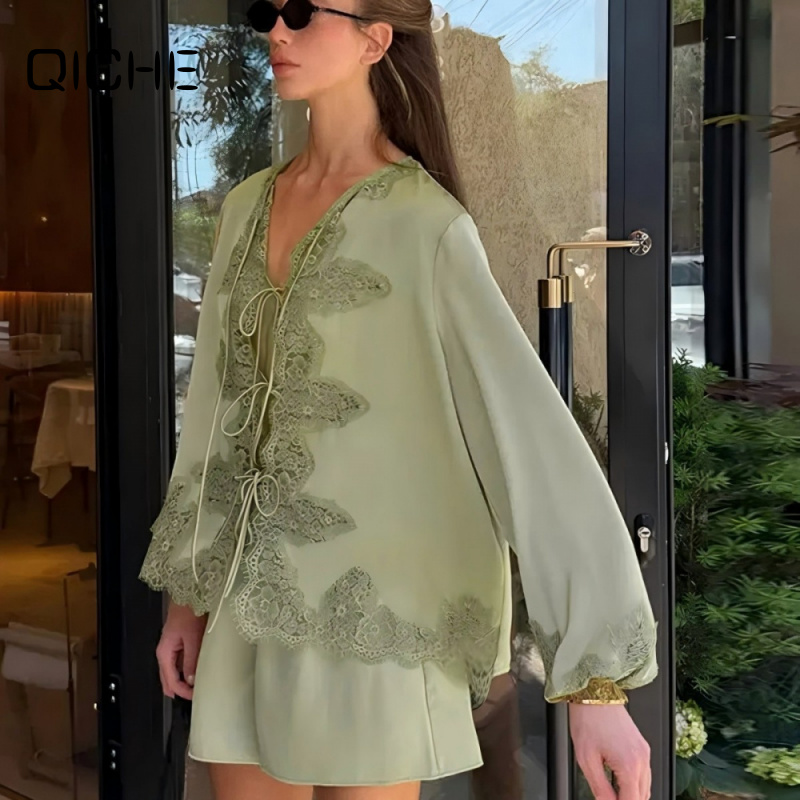 Cami Top Lace - QICHE Kadın 2026SP Saten Dantel Detaylı